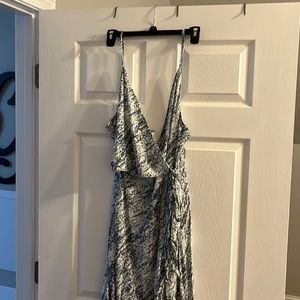 MIDI wrap front tie dress with side slit